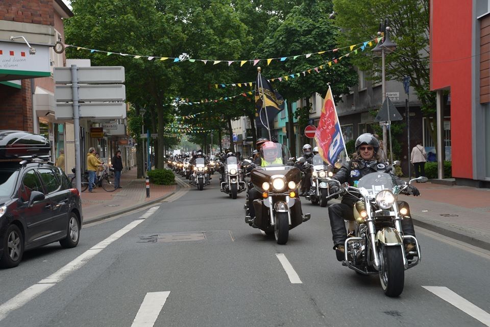 2013 Hamm Parade Durch Einkaufstrasse